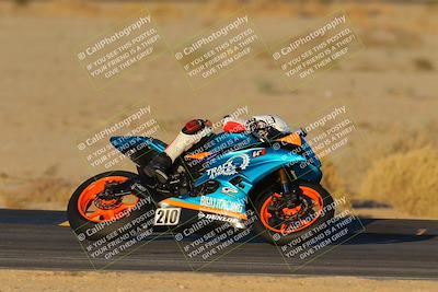 media/Nov-19-2023-CVMA (Sun) [[1f3d1b7ccb]]/Race 18 Supersport Middleweight/